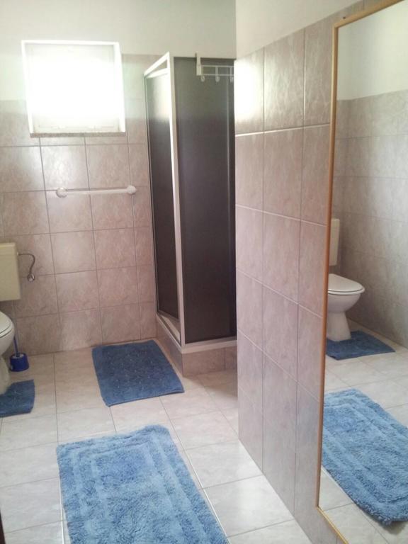Apartments Jaca Banjol Chambre photo